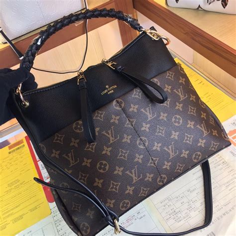 louis vuitton handbags refurbished